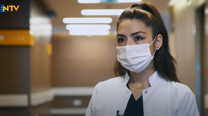 Hemşire K&uuml;bra Aslankılı&ccedil; koronavir&uuml;s nedeniyle g&ouml;rme duyusunu kaybetti