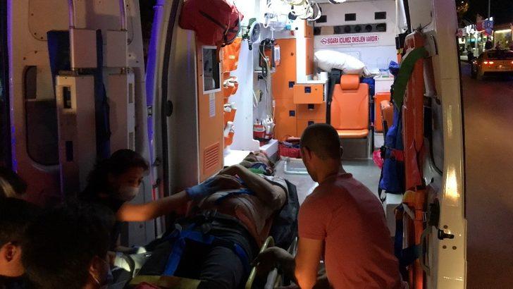 Motosiklet yayaya çarptı: 1 ağır yaralı G5