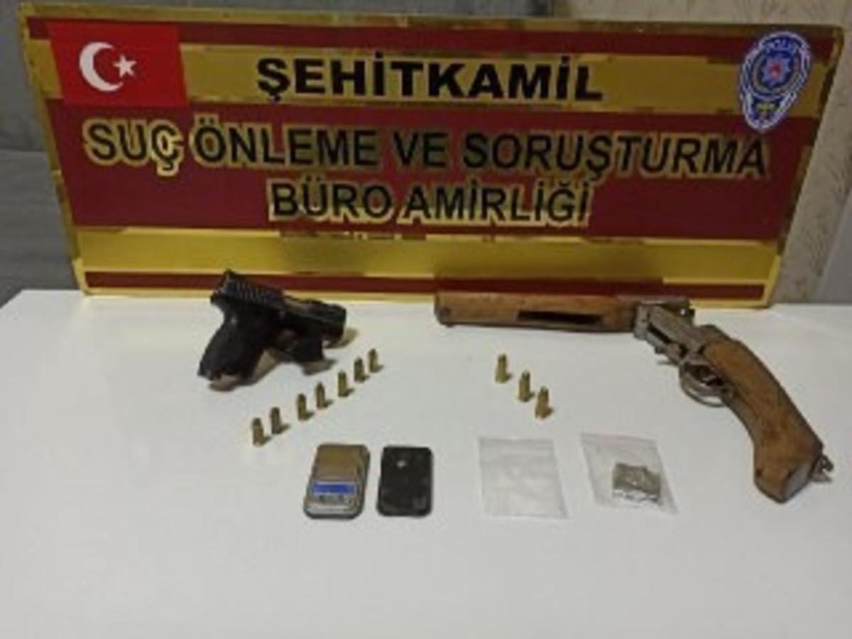 &Ccedil;eşitli su&ccedil;lardan aranan 55 şahıs yakalandı