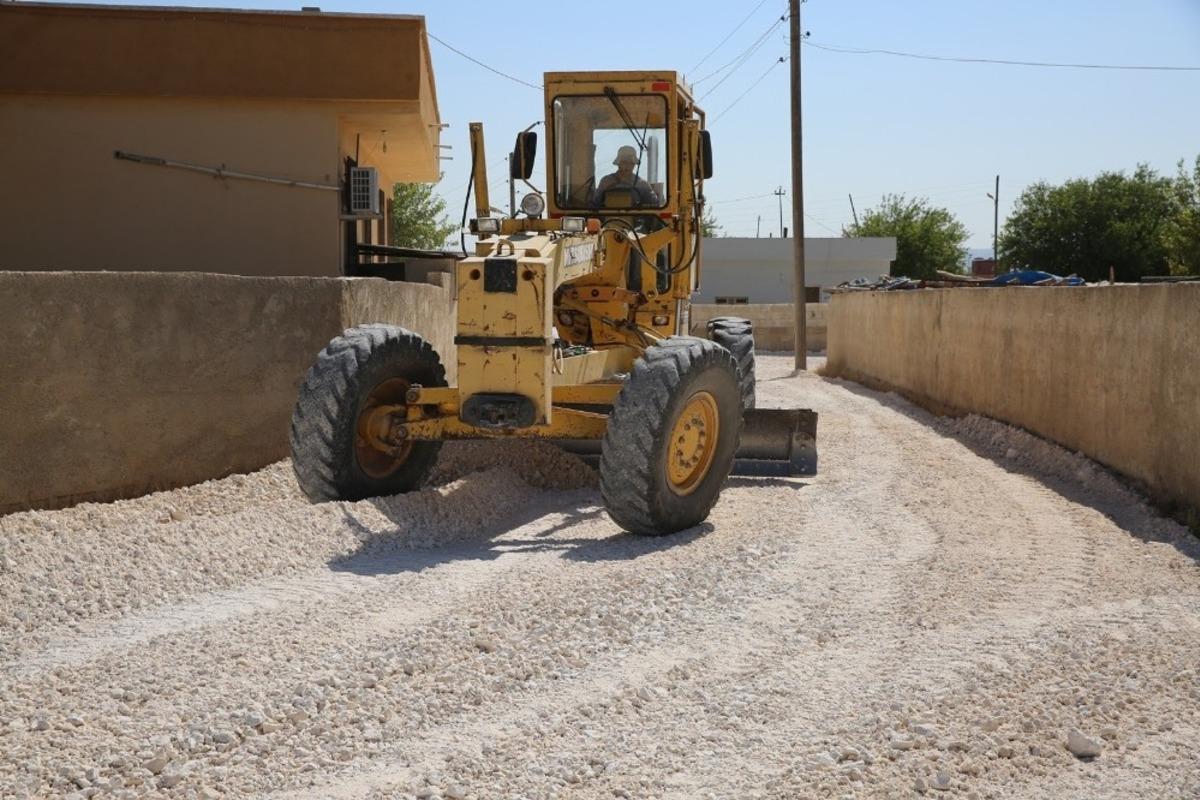 Haliliye&rsquo;de yol &ccedil;alışması