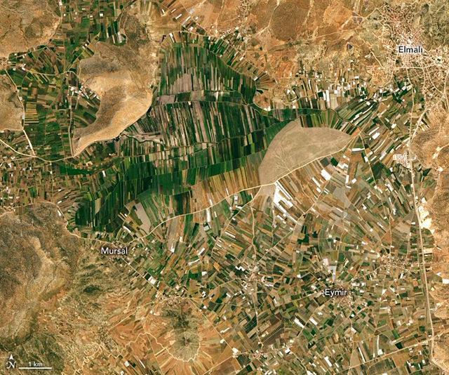 NASA, Antalya'daki tarım arazilerinin fotoğrafını paylaştı