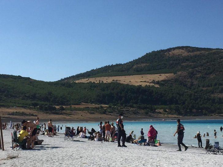 Salda Gölü’nde kil havuzlarına giriş yasaklandı G4