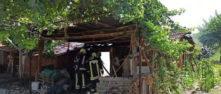 Müştemilatta çıkan yangın korkuttu G4