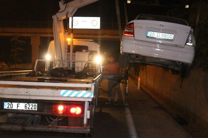 Dikkatsiz sürücü kendini sulama kanalında buldu G2