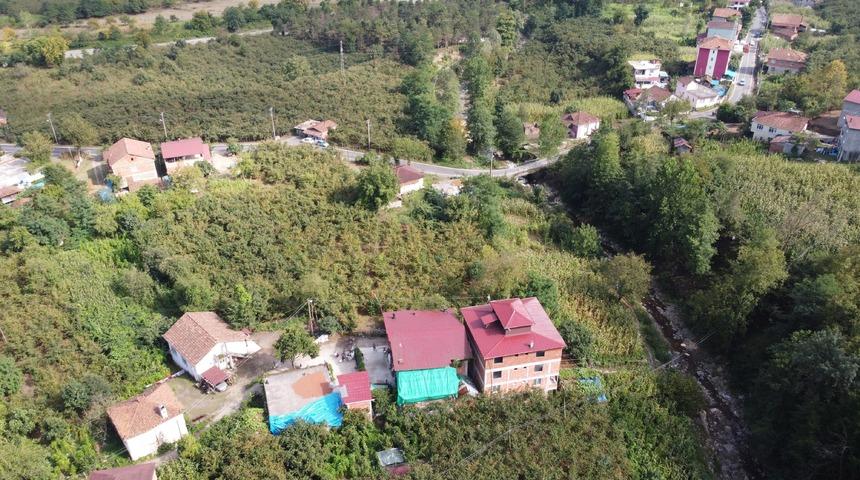 Bir yol i&ccedil;in katliam yaptı! Kardeşi ve yeğenini &ouml;ld&uuml;rd&uuml;: Yaralılar var