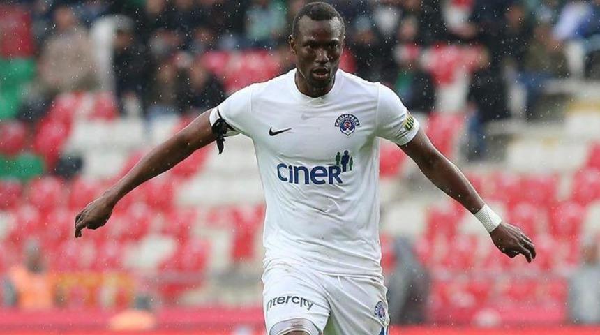 Fenerbahçe, Kasımpaşa forması giyen Mame Thiam ile anlaşma sağladı