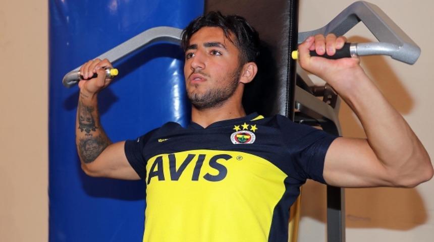 FC Mariupol, Allahyar Sayadmanesh i&ccedil;in Fenerbah&ccedil;e'ye resmi teklif yaptı