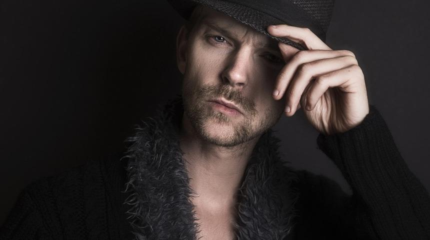 Ağır abi s&ouml;zleri: Her duruma uygun havalı c&uuml;mleler