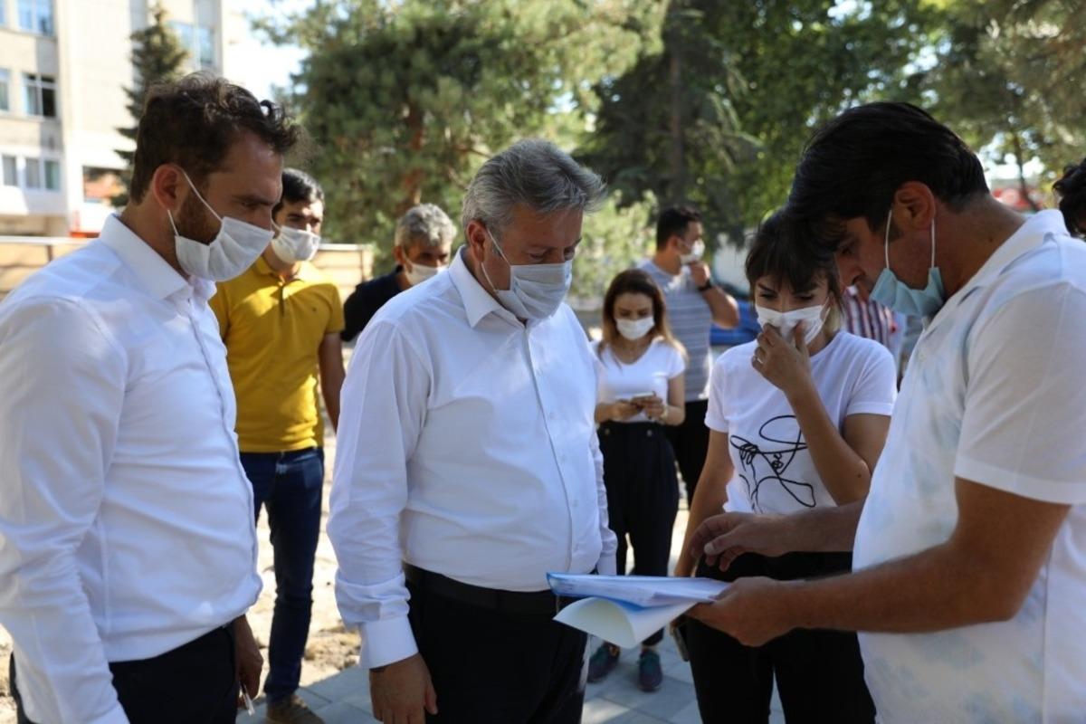 Yeni y&uuml;z&uuml;yle Alparslan Parkı yakında hizmete ge&ccedil;ecek