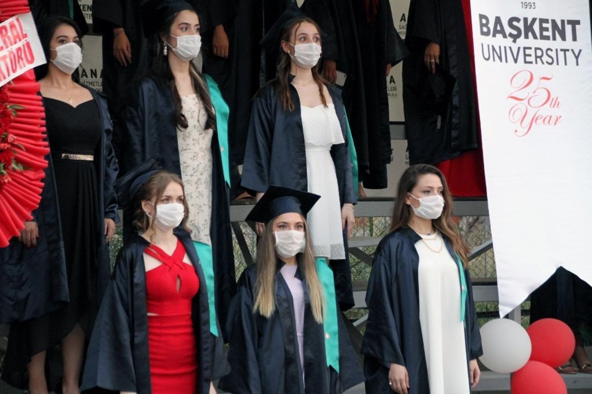 Başkent &Uuml;niversitesi Adana Sağlık Hizmetleri MYO&rsquo;da mezuniyet coşkusu