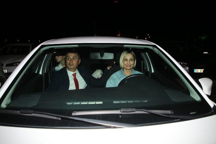 “Eltilerin Savaşı” özel gösterimine yoğun ilgi G1