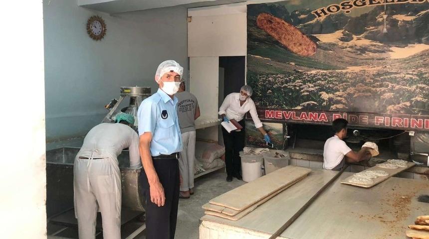 Hakkari&rsquo;de unlu mamuller denetlendi