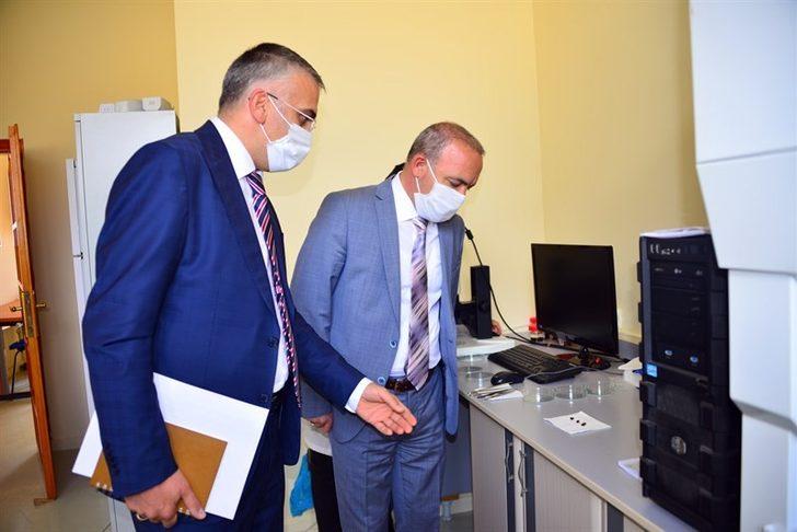 Vali Hüseyin Öner, Kafkas Arısı Üretim Eğitim ve Gen Merkezi Müdürlüğünü ziyaret ederek brifing aldı G4