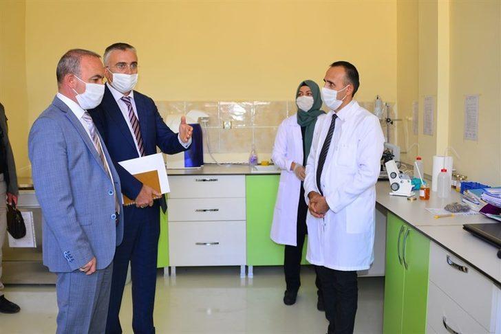 Vali Hüseyin Öner, Kafkas Arısı Üretim Eğitim ve Gen Merkezi Müdürlüğünü ziyaret ederek brifing aldı G5