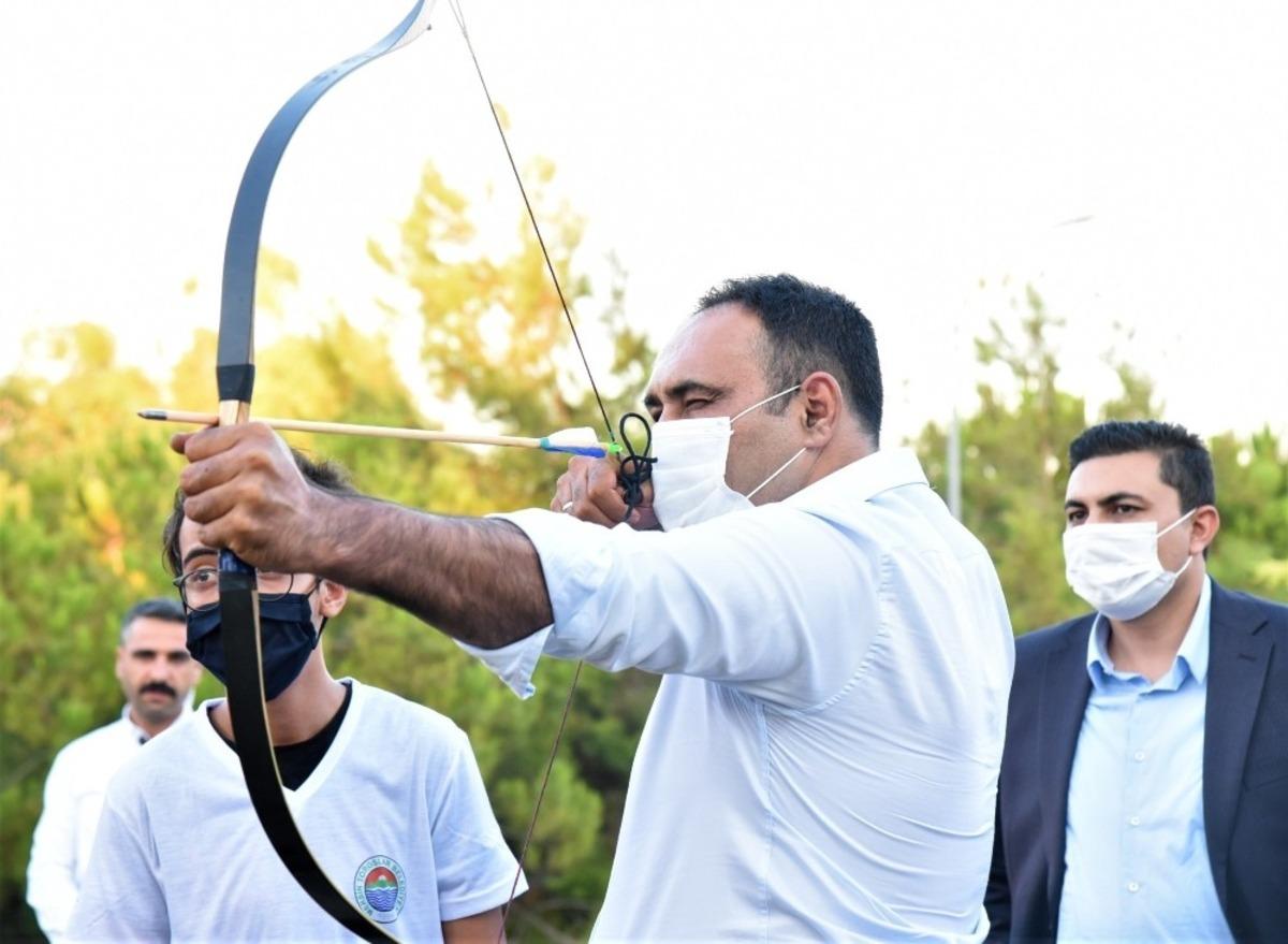 Pandemi d&ouml;neminde Toroslar Belediyesinin ok&ccedil;uluk kursuna ilgi arttı