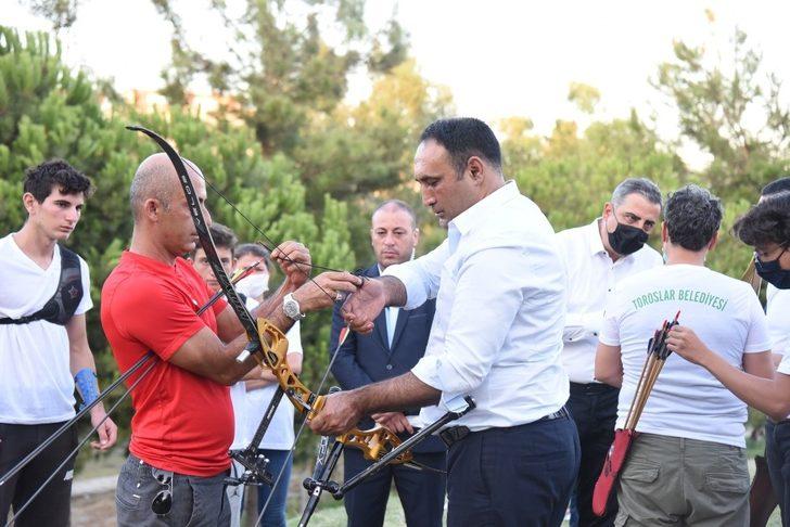 Pandemi döneminde Toroslar Belediyesinin okçuluk kursuna ilgi arttı G3