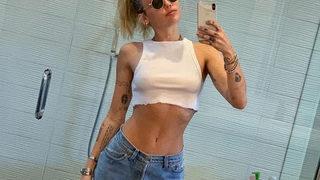 Miley Cyrus’tan bomba itiraf: İlk kez birlikte olduğum kişi…