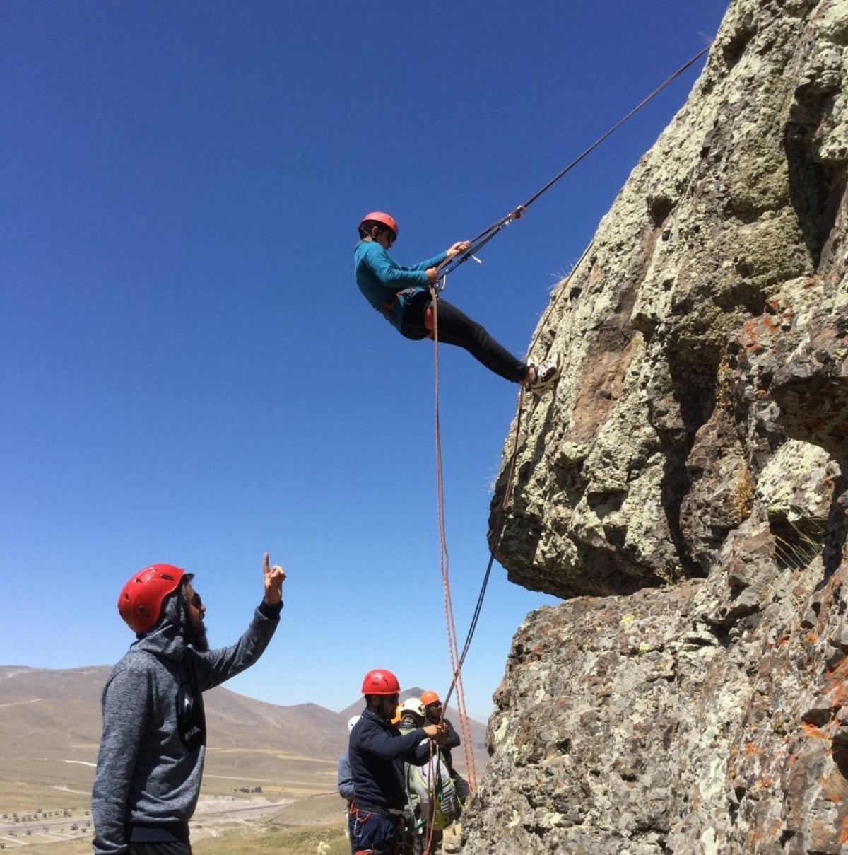 K2 Dağcılık ve Kayak İhtisas Spor Kul&uuml;b&uuml; Yaz Dağcılık Eğitimi Tamamlandı