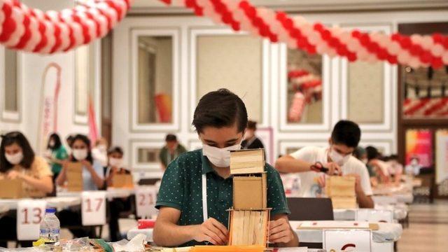 Depreme dayanıklı bina yapmak için yarıştırlar