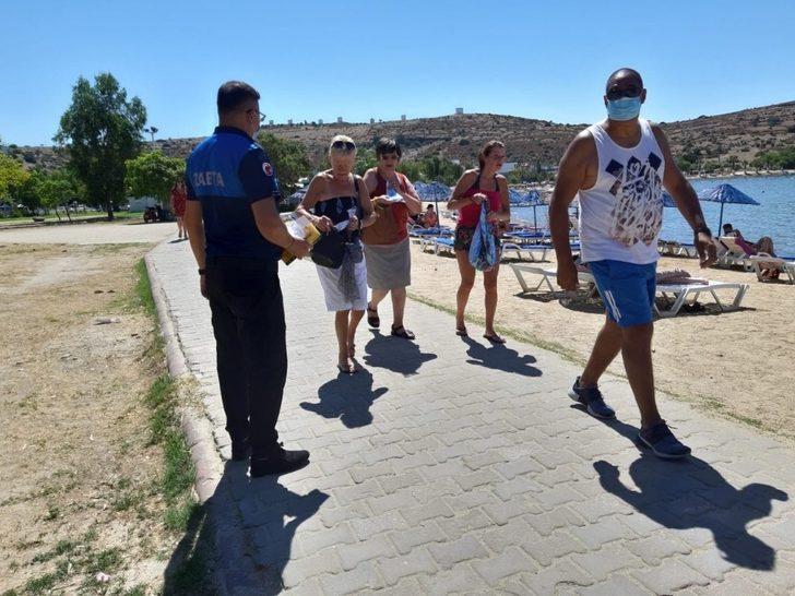 Bodrum’da zabıta önce uyarıp ardından maske veriyor G1
