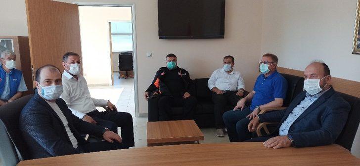 Kavuncu’dan Çetin ailesine taziye ziyareti G2