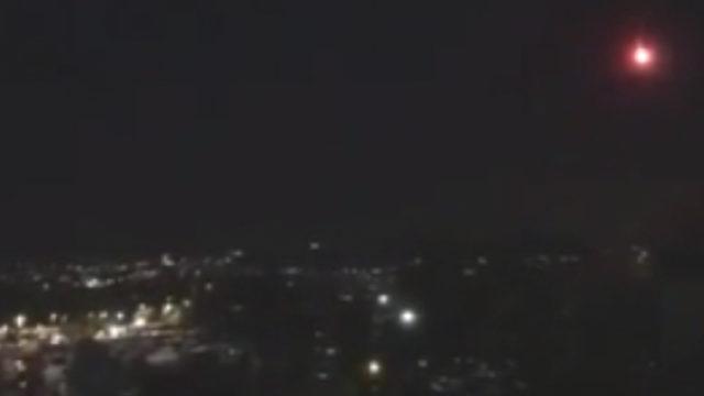 Emirgan Korusu’nda yangına neden olan işaret fişeğinin atılma anı kamerada