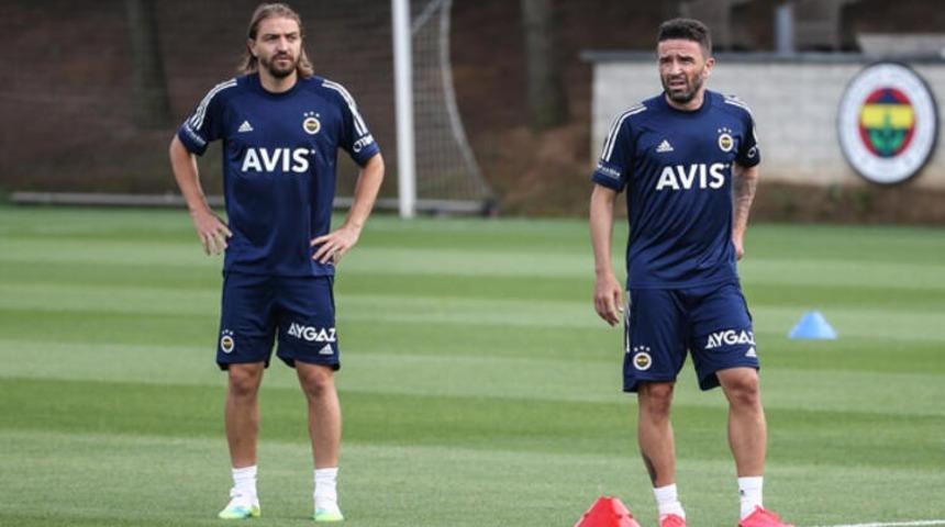 Fenerbahçeli Caner Erkin, koluna kızının dövmesini yaptırdı