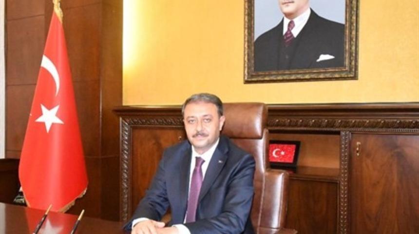 Vali Şıldak: "Testi pozitif &ccedil;ıkanlar, sokağa &ccedil;ıkmasın"