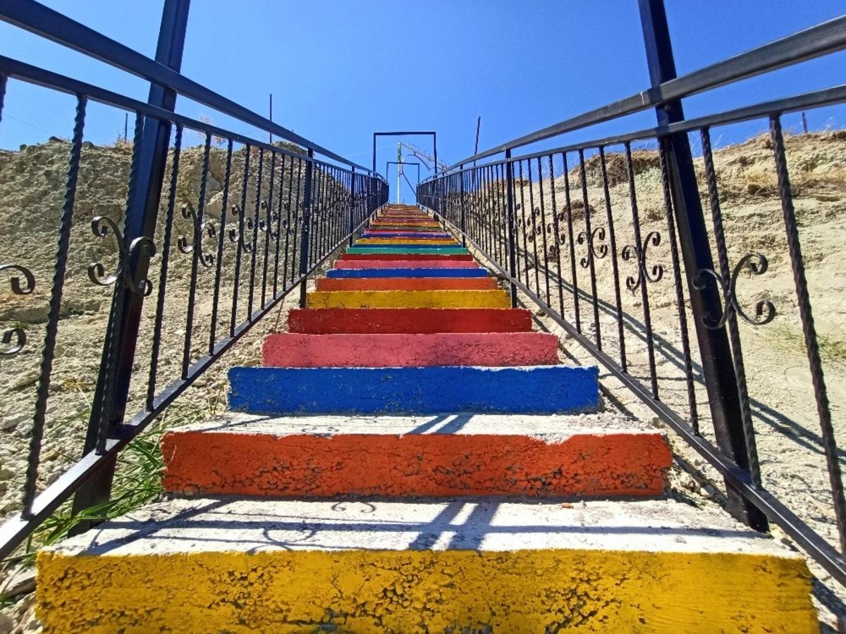 Şatırlar&rsquo;daki Seyir Tepesine merdiven yapıldı