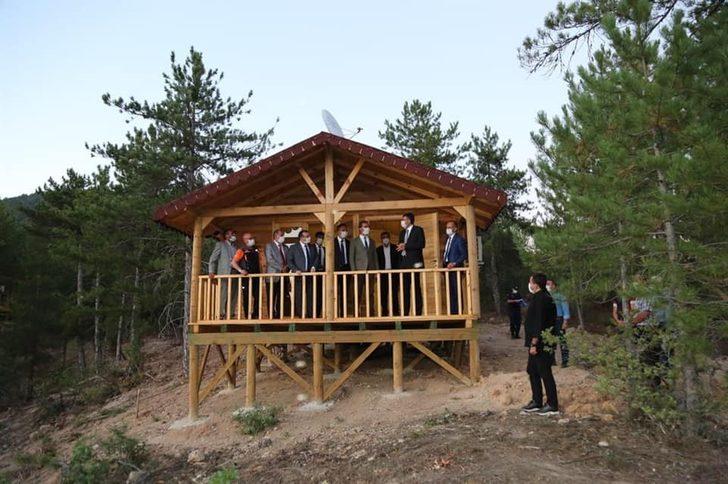 Bungalov evlerini inceledi G1