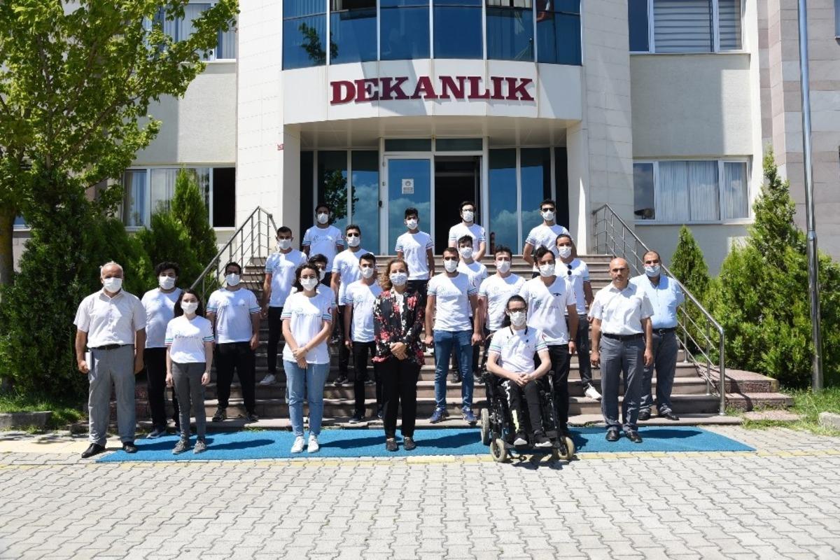 Teknofest&rsquo;e hazırlanan ekibe Rekt&ouml;r&rsquo;den ziyaret