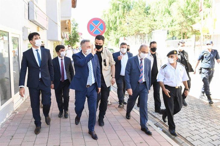 Vali Elban, Tufanbeyli’de vatandaşlarla buluştu G3