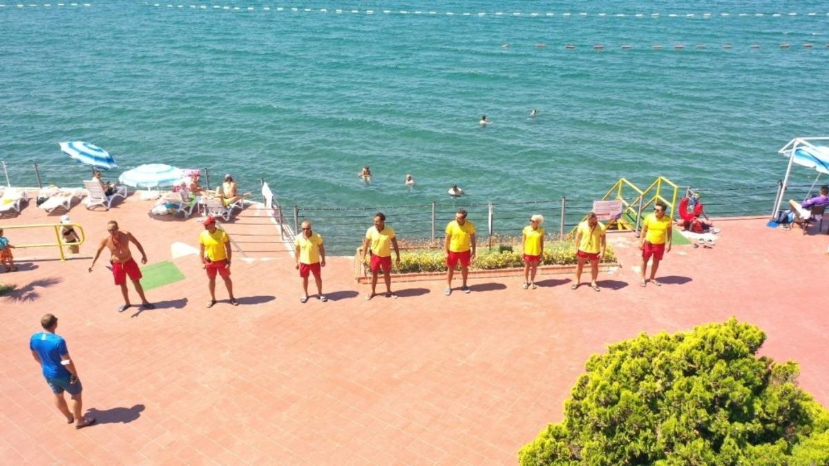 Kurtarma ekipleri 30&rsquo;un &uuml;zerinde boğulma olayına m&uuml;dahale etti