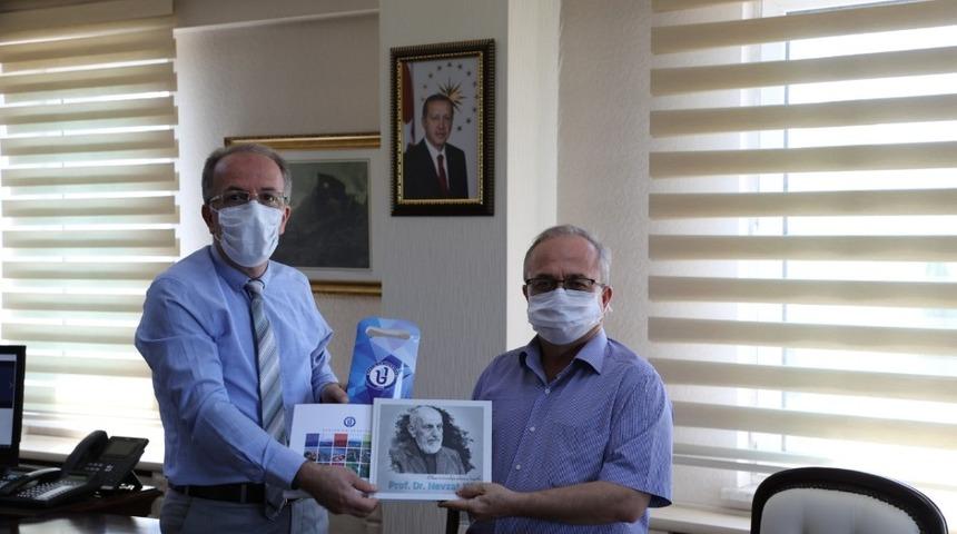 T&uuml;rkiye Maarif Vakfı&rsquo;ndan Rekt&ouml;r Uzun&rsquo;a ziyaret