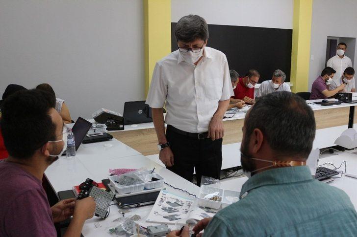 Afyonkarahisar’da robotik kodlama eğitimleri veriliyor G2