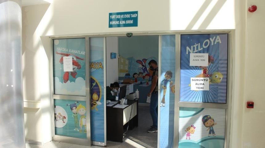 Karaman&rsquo;da gurbet&ccedil;ilere Covid-19 testi yapılıyor