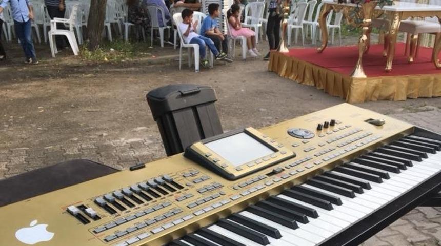 Osmaniye&rsquo;de sokak d&uuml;ğ&uuml;nlerine korona kısıtlaması