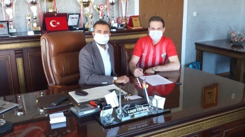 G&ouml;lbaşı Belediyespor&rsquo;dan gol kralı transferi