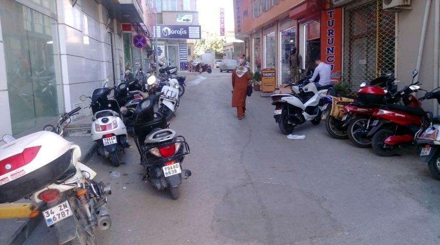 D&uuml;zensiz parklar vatandaşları bezdirdi