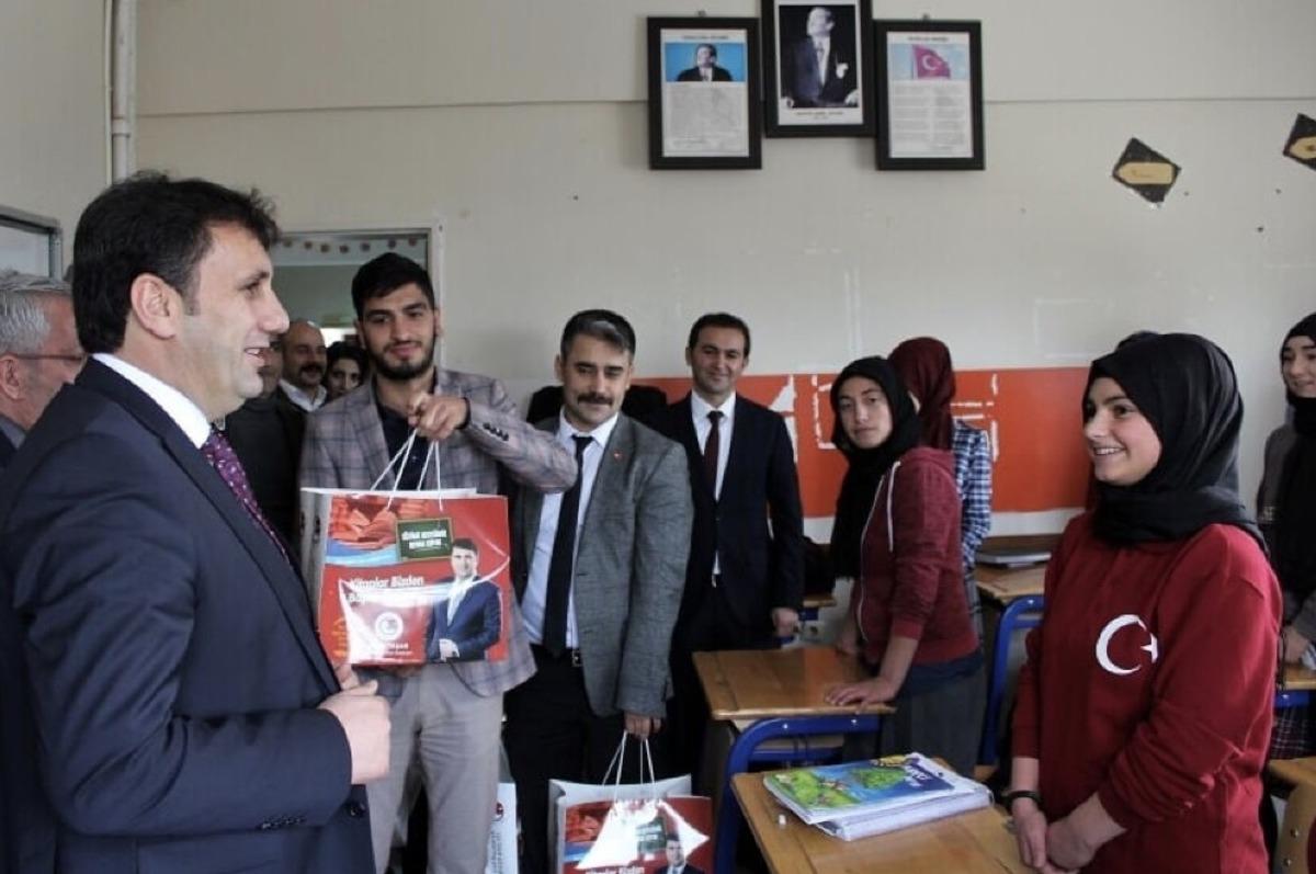 Başkan Melik Yaşar&rsquo;ın başlattığı eğitim seferberliği meyvelerini vermeye başladı