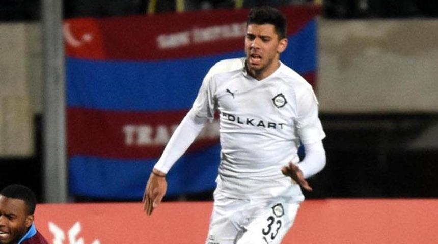 Olympique Lyon, Altay'dan Cenk &Ouml;zka&ccedil;ar ile s&ouml;zleşme imzalandığını a&ccedil;ıkladı