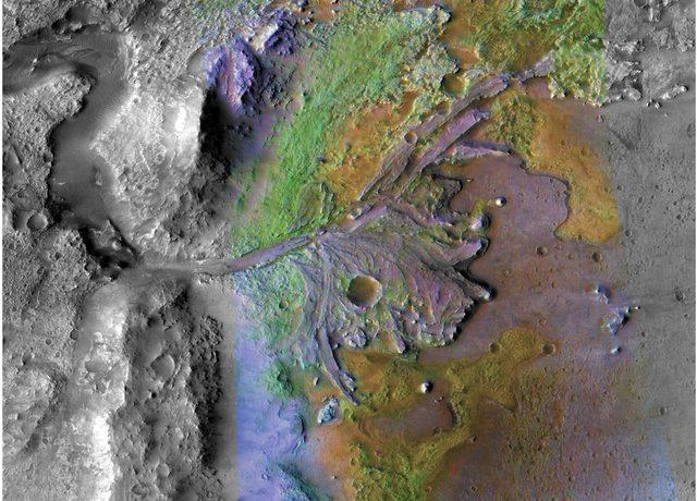 Jezero deltası Mars'ta en iyi korunmuş örneklerden biri