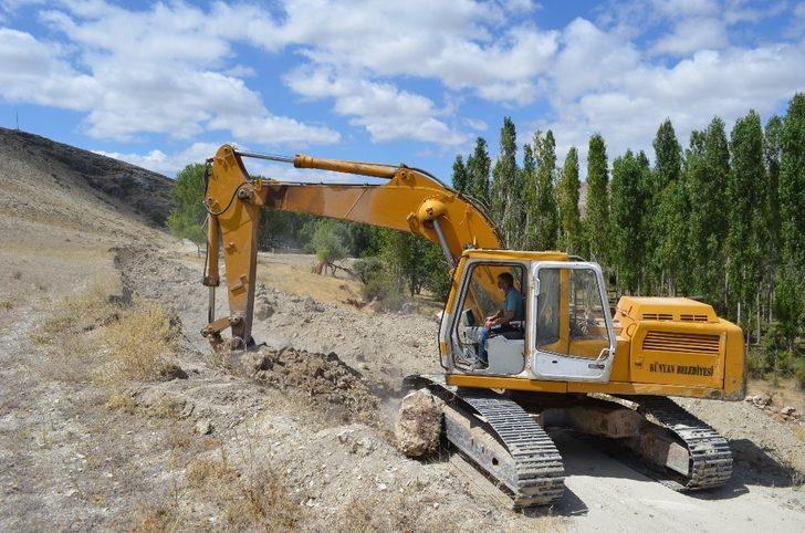 Bünyan Belediyesi yol yapım çalışmalarına aralıksız devam ediyor G3