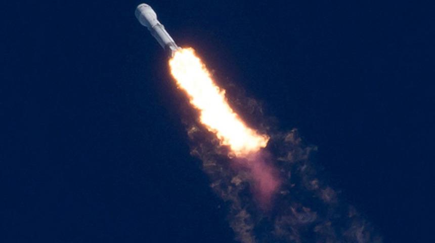 SpaceX Starlink görevi ile iki rekor birden kırdı!