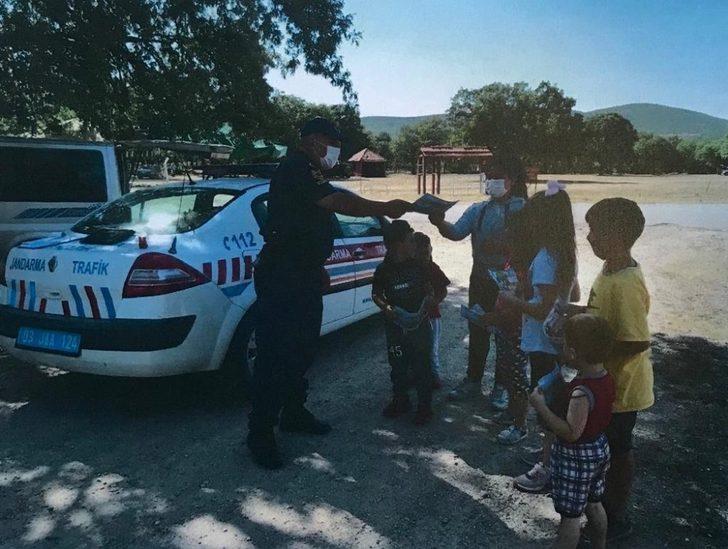 Jandarma piknikçilere yönelik Korona denetimi yaptı G3