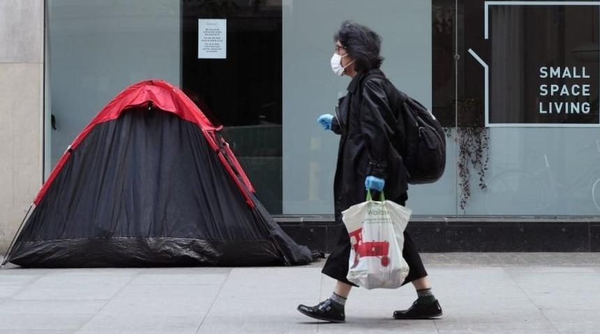 Koronavir&uuml;s salgını: İngiltere ve Galler'de 230 bin kiracı evsiz kalabilir