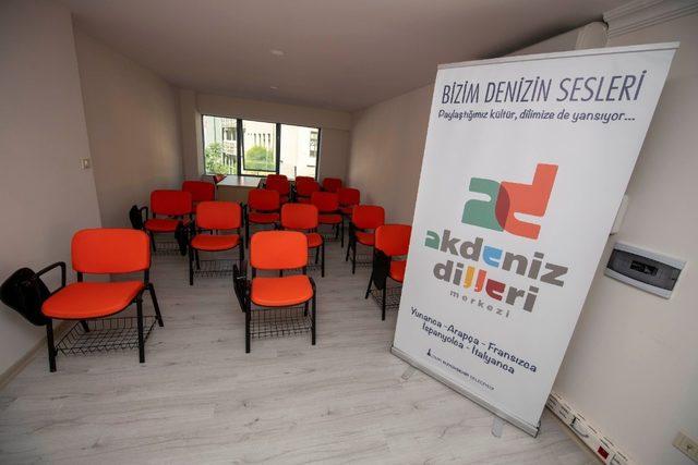 Akdeniz Dilleri Merkezinde kayıtlar başladı