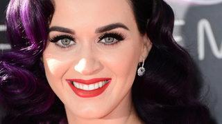 Katy Perry Twitter'da dünyanın en çok takip edilen ismi seçildi