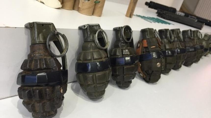 İstanbul'da eylem hazırlığındaki iki DHKP-C'li ter&ouml;rist yakalandı