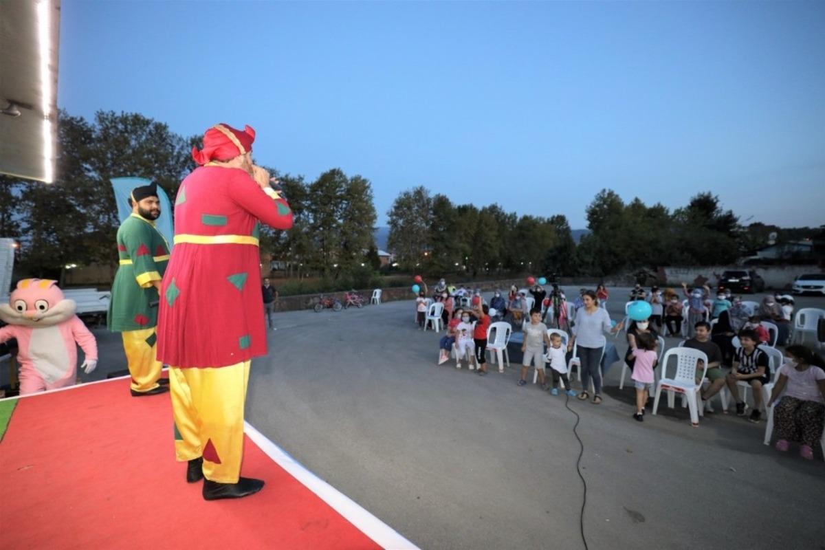 &ldquo;Mahallemde Şenlik Var&rdquo; ile &ccedil;ocukların y&uuml;z&uuml; g&uuml;l&uuml;yor